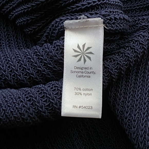 Athleta Highline Navy V-Neck Sweater Tunic - Picture 9 of 10